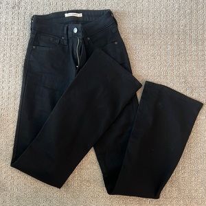 Levi High Rise Bootcut